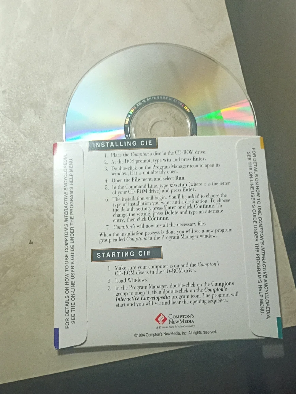 Compton's Interactive Encyclopedia (1995) - White